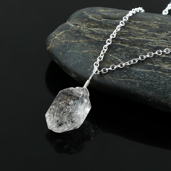 🆕New Natural Raw Black Herkimer Diamond Pendant Necklace - Picture 2 of 10